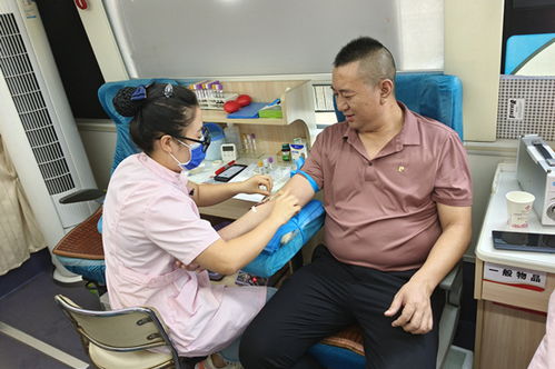 瑞金市總工會組織開展無償獻血公益活動，傳遞愛心與責(zé)任