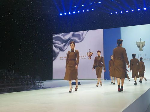 25支服裝服飾隊獲2金4銀7銅 錫盟蒙古族服飾之都 名不虛傳