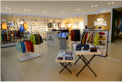 龍獅戴爾賴國成:服裝行業絕地反擊 逆勢暴增400%-服裝企業報道-中國服裝人才網